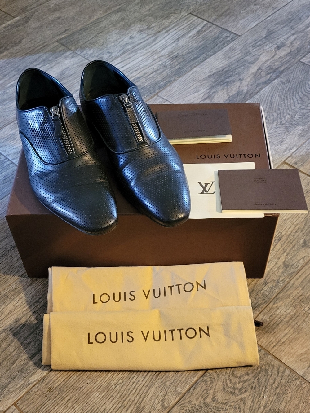 Louis Vuitton Mexico Zip Loafer Car Shoes Black Perforated Calf Leather COA - Picture 15 of 15